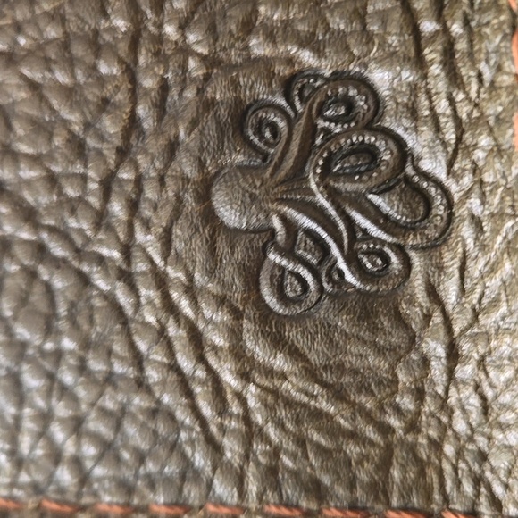 Vintage Leather Backpack - Picture 12 of 12